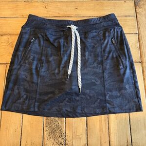 Black Camo Skort, Size Medium, Members Mark